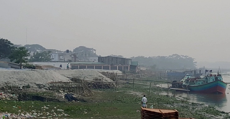 জৌলুশ হারাচ্ছে ডাকাতিয়া, পরিণত হচ্ছে খালে