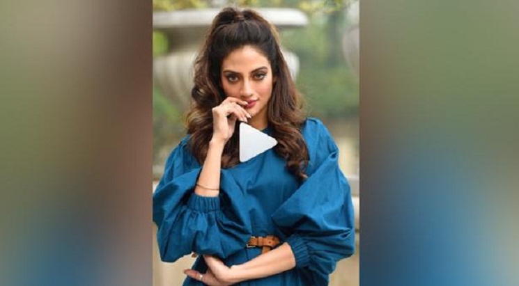 নুসরাতের পোশাক বদলানোর ভিডিও ভাইরাল