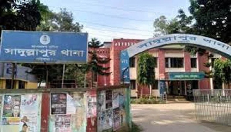 থানায় 'ধর্ষক'কে দেখেই জ্ঞান হারালো শিশু