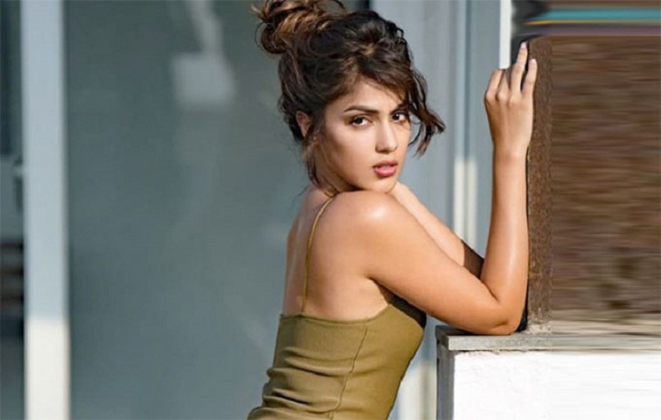 ছন্দে ফিরছেন রিয়া চক্রবর্তী