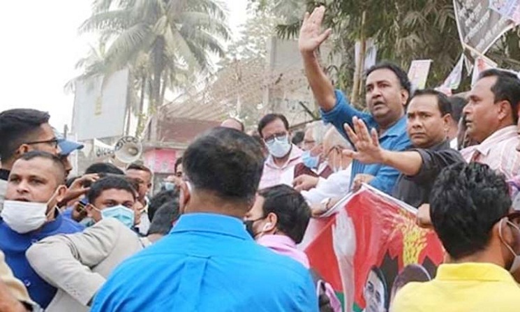 সমাবেশে অতর্কিতভাবে হামলা করেছে পুলিশ: ইশরাক
