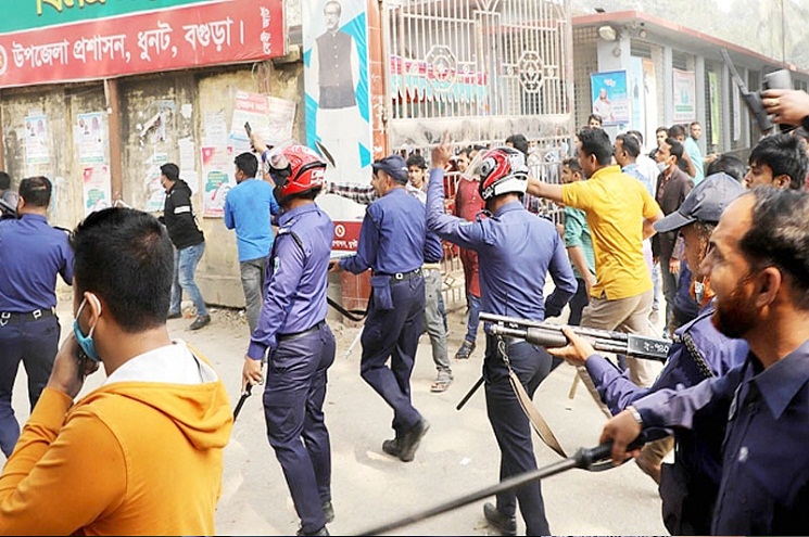 আধিপত্য নিয়ে আ.লীগের দু’পক্ষের সংঘর্ষে আহত ২০