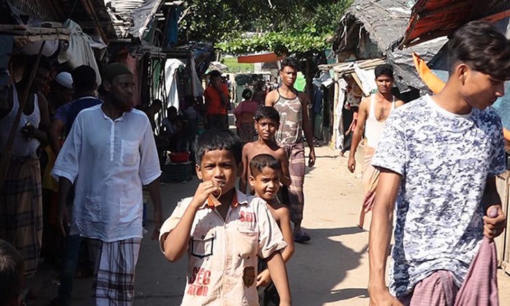 দুই রোহিঙ্গা বোনকে বিয়ে করে দুই ভাই আটক