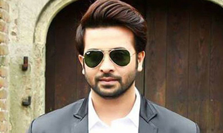 এবার বলিউড মাতাবেন শাকিব খান