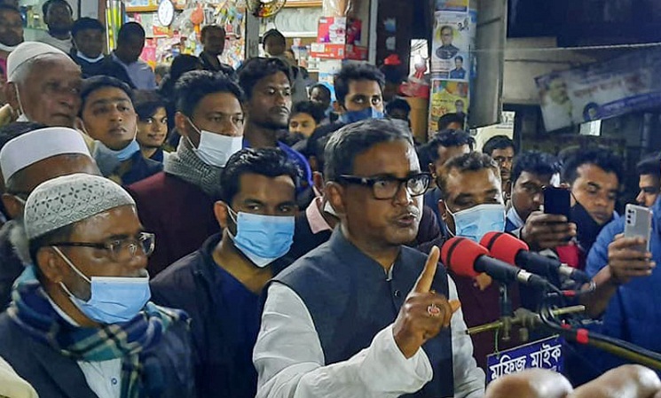 তৃণমূলে নিয়ন্ত্রণ হারাচ্ছে আওয়ামী লীগ