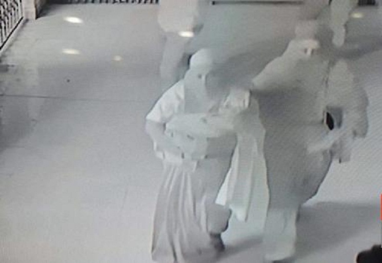 সিরাজগঞ্জে হাসপাতালে ২৩ দিনের শিশু চুরি