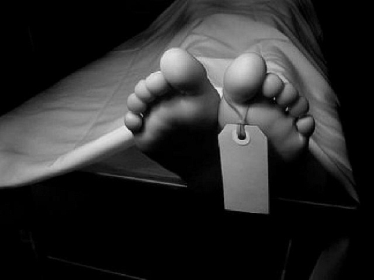 কুমারখালীতে আবর্জনার স্তূপ থেকে গৃহবধূর মরদেহ উদ্ধার