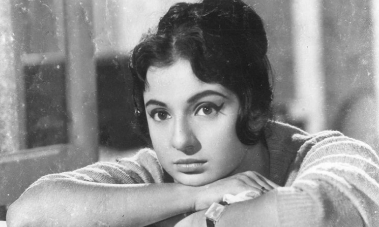শুটিং সেটে সবার সামনেই অভিনেত্রীকে পরিচালকের চড়