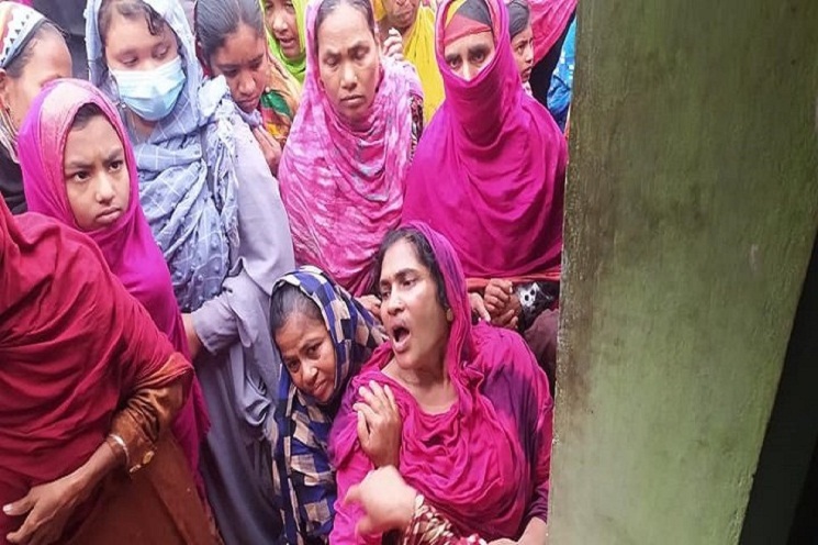 হাত-পা বাঁধা মাদরাসা সুপারের ঝুলন্ত মরদেহ উদ্ধার