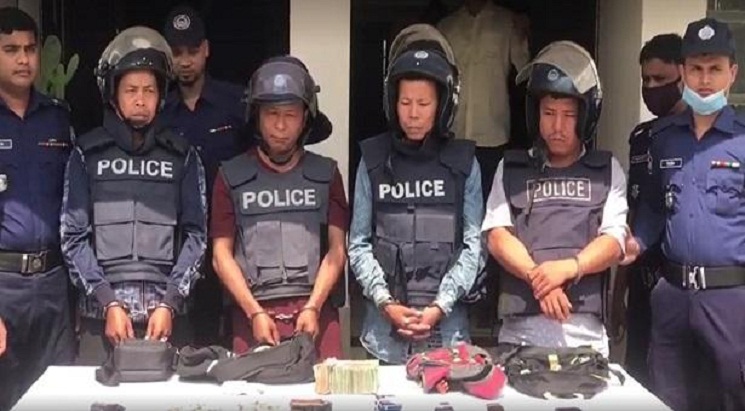 বিদেশী পিস্তলসহ ইউপিডিএফ’র চার সদস্য আটক