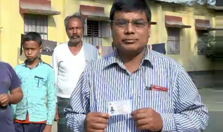 স্কুলশিক্ষক লক্ষ্মীকান্তের এনআইডি সংশোধন করেছে ইসি