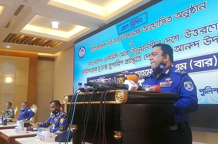 ৬৬০ থানায় একযোগে ৭ মার্চ উদযাপন করবে পুলিশ