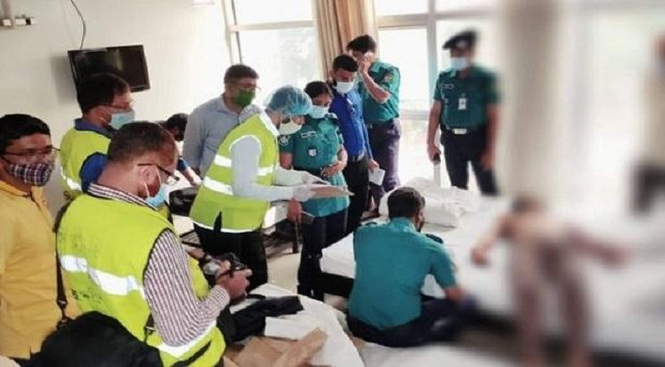 সন্ধ্যায় হোটেলে ওঠেন, সকালেই কক্ষে মিলল মরদেহ