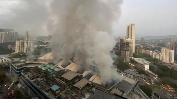 মুম্বাইয়ে হাসপাতালে অগ্নিকাণ্ডে নিহত ১০