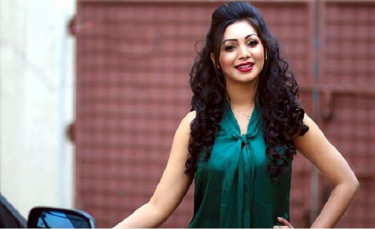 প্রভার ‘ফেক হাজব্যান্ড’