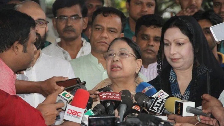 খালেদা জিয়ার করোনা রিপোর্টের বিষয়ে যা বলল পরিবার 