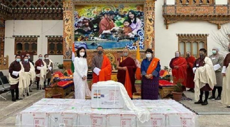 ভ্যাকসিনে তাক লাগাল ভুটান
