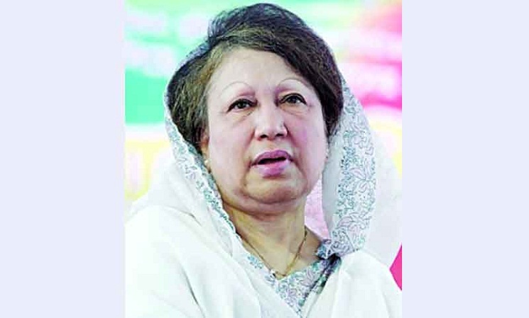 বিকেলে খালেদা জিয়াকে দেখতে যাচ্ছে চিকিৎসক দল