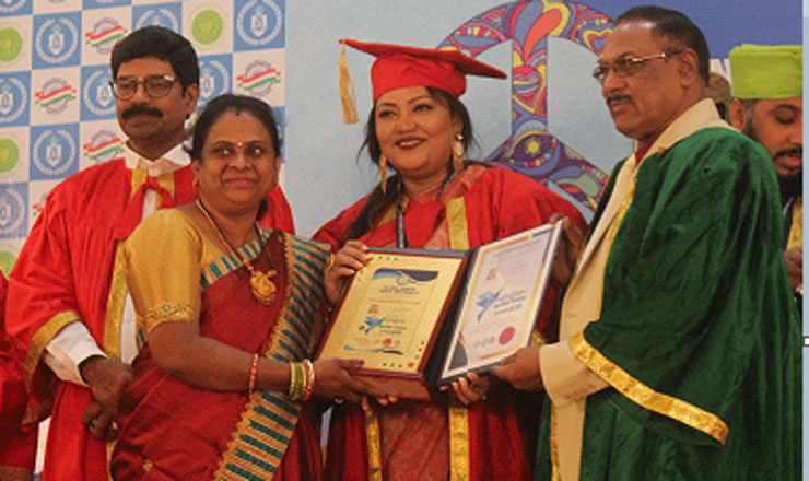 ভুয়া বিশ্ববিদ্যালয়ের ডক্টরেট ডিগ্রি নিয়ে যা বললেন মমতাজ