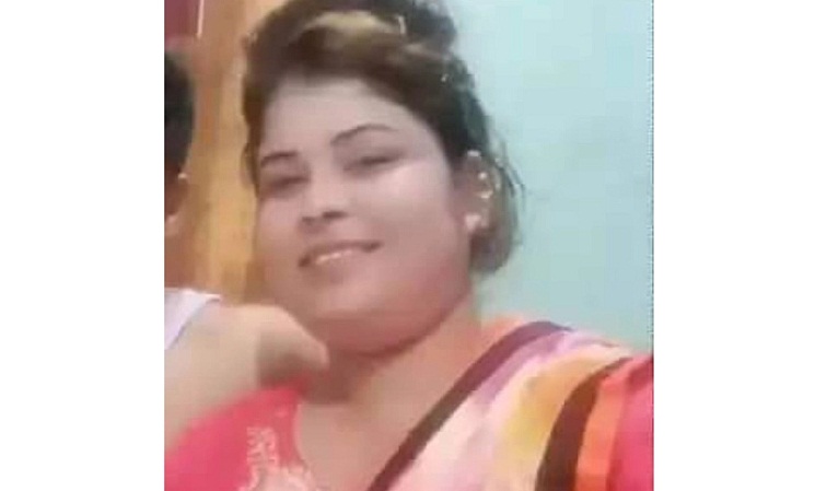 বন্ধ ফ্লাটে নারীর অর্ধগলিত দেহ, স্বামী আটক