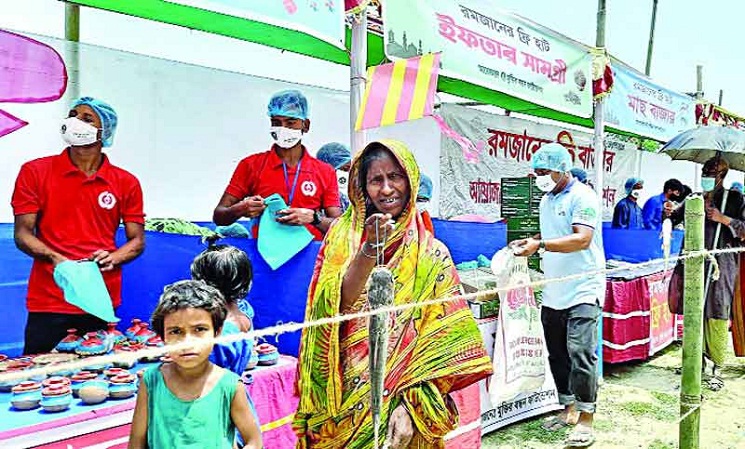 টাকা ছাড়াই হাটে মিলছে জিনিস