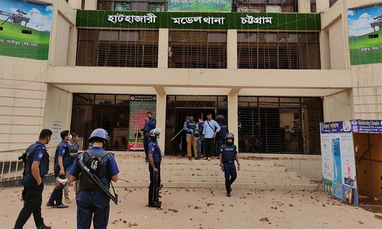 হাটহাজারী থেকে আরো দুই হেফাজত নেতা গ্রেপ্তার