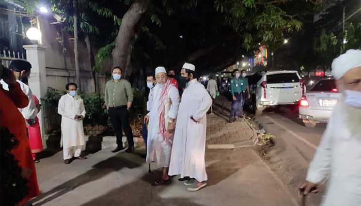 ফের স্বরাষ্ট্রমন্ত্রীর বাসায় হেফাজতের নেতারা