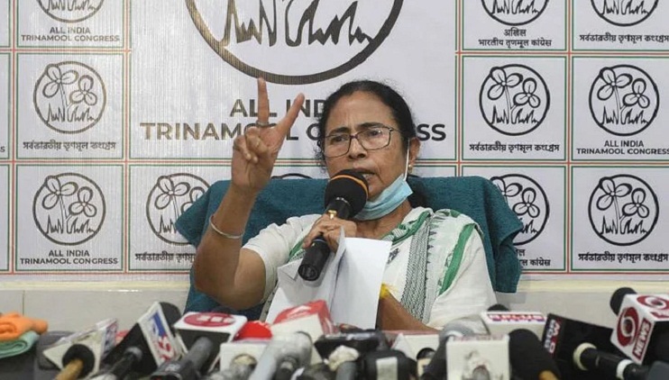 আজ মমতার শপথ, বিজেপির ধিক্কার দিবস