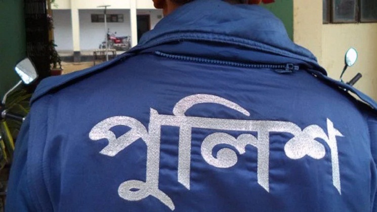 ঘুষের টাকা ভাগাভাগি নিয়ে টিআই লাঞ্ছিত, ট্রাফিকের দুই পুলিশ ক্লোজড