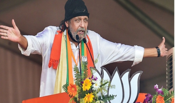 মিঠুন নিজেকে জাত গোখরো ভাবলেও ভোটারদের কাছে তিনি ঢোড়া সাপ