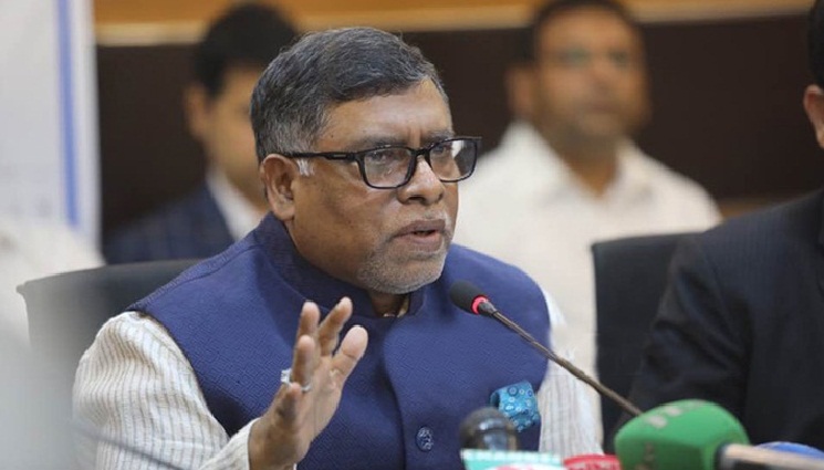 বিভিন্ন মহলের চাপে গণপরিবহন চালু করা হয়েছে : স্বাস্থ্যমন্ত্রী