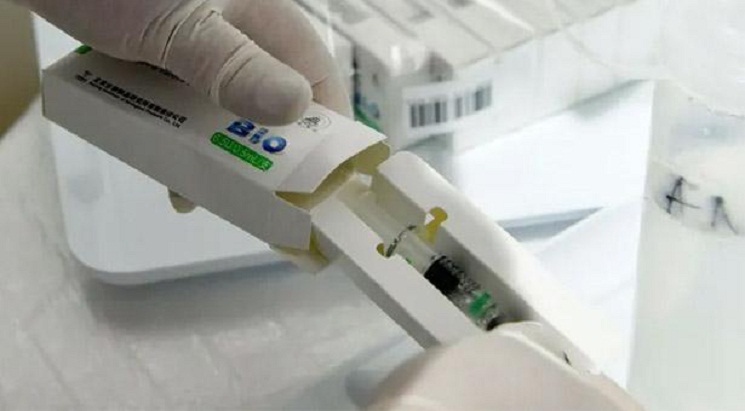 জরুরি ব্যবহারের অনুমোদন পেল চীনের টিকা