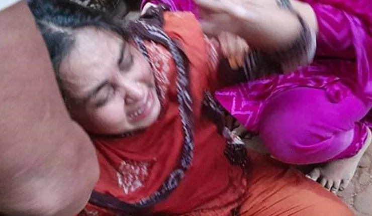 পল্লবীতে ছেলের সামনে বাবাকে কুপিয়ে হত্যা 