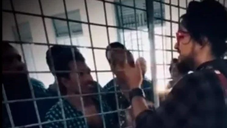 স্ত্রীসহ পাবনা মানসিক হাসপাতালে নোবেল! (ভিডিও)