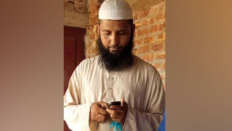 একাধিক ছাত্রকে ‘বলাৎকার’, মাদরাসাশিক্ষক আটক