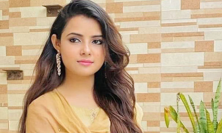 কার ওপর অভিমান করেছিলেন মুনিয়া?
