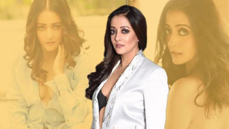 “আমি লজ্জা পাই না”, নিজের অর্ধনগ্ন ছবি নিয়ে মুখ খুললেন রাইমা সেন