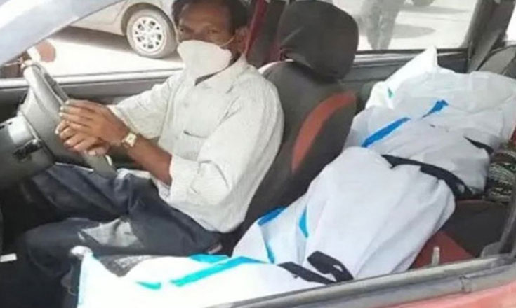 গাড়ির সিটবেল্টে মেয়ের লাশ বেঁধে ৮৫ কিমি পাড়ি দিলেন বাবা
