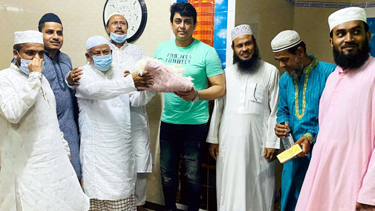 মসজিদ কমিটির সভাপতি চিত্রনায়ক জায়েদ খান