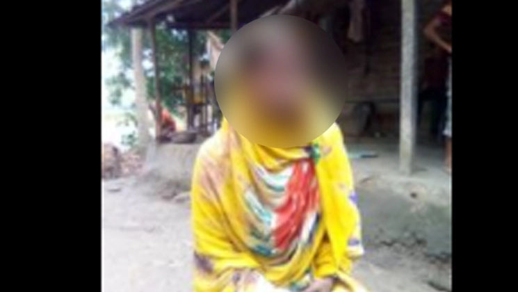 ৫ বছর ধরে শারীরিক সম্পর্ক, প্রেমিকের বাড়িতে অনশনে সাবানা