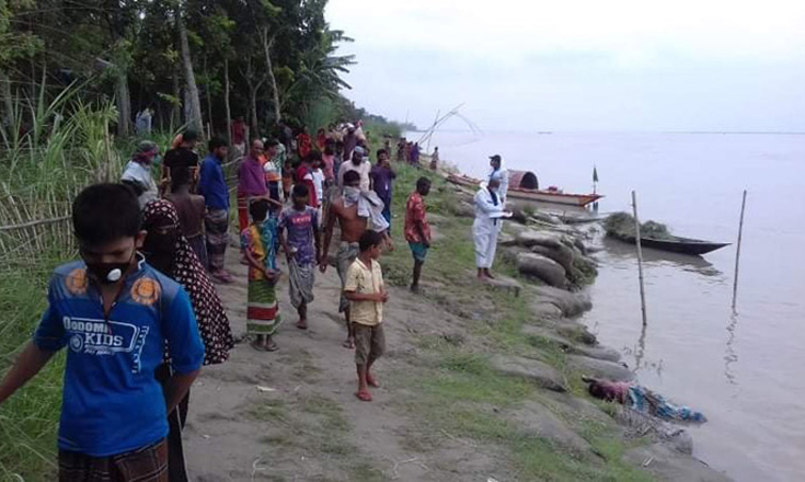যমুনায় নৌকাডুবি, শিশুর লাশ উদ্ধার