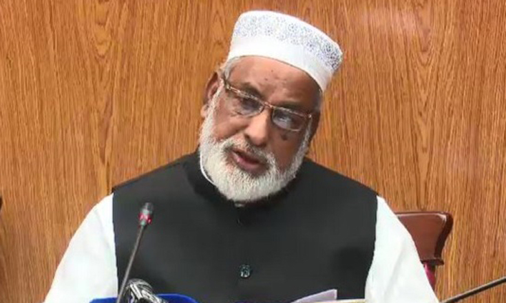 হজ নিয়ে কোনো তথ্য নেই ধর্ম প্রতিমন্ত্রীর কাছে