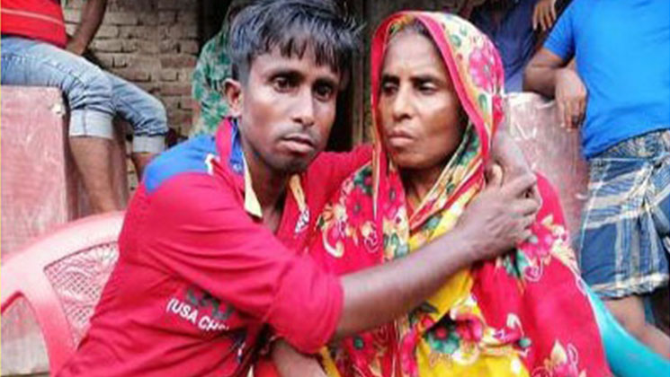 ১৯ বছর পর মাকে ফিরে পেলেন সন্তান