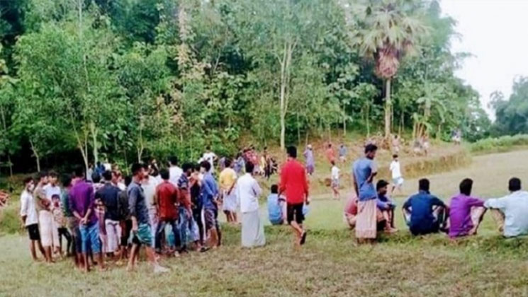 ৮ মাসের ব্যবধানে ছেলের পর বাবাকেও গলা কেটে হত্যা