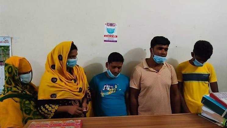 রায়গঞ্জে অশ্লীল সর্ট ফ্লিম ও টিকটক তৈরীর অভিযোগে ৫ জনের কারাদন্ড