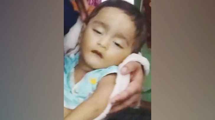 ঘুমের মধ্যে খিচুড়ি খাওয়াতে গিয়ে চিরঘুমে শিশু