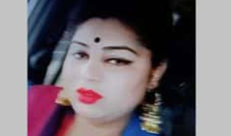 সাতক্ষীরার কালীগঞ্জ ঝুমু হিজড়ার বিরুদ্ধে ব্লাক মেইলিং ও প্রতারণা অভিযোগ 