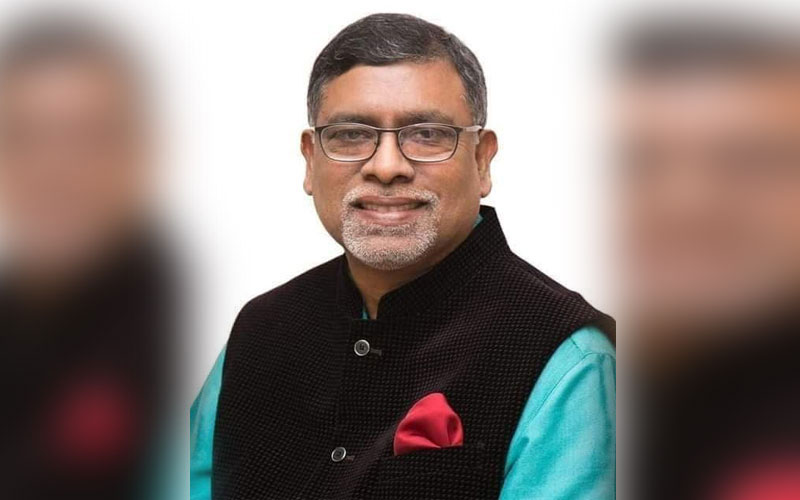 এবার সংসদে স্বাস্থ্যমন্ত্রীর পদত্যাগের দাবি