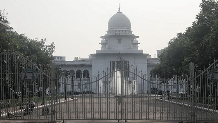 হাইকোর্টের আদেশে শিশুটি থাকবে তার মায়ের কাছে