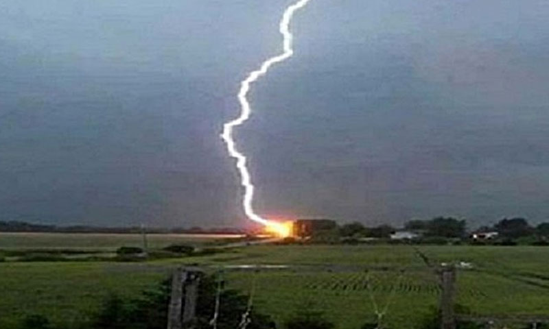 সিলেটে বজ্রপাতে দুই যুবকের মৃত্যু